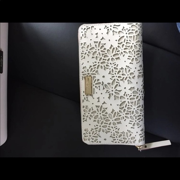 Kate Spade purse and wallet set - Picture 5 of 7